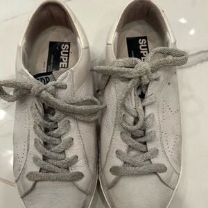 Golden Goose Women's Sneakers - White and Gray